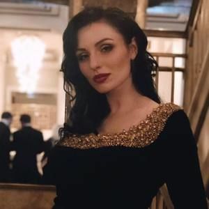 Meet your Posher, Karolina